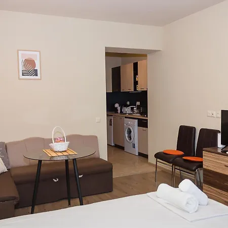 Apartment Cozy In Argisht Partez Complex, Golden Sands By Flat Mаnager